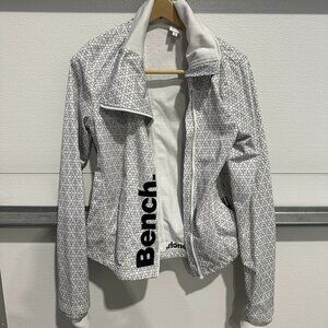 Bench White Geometric Print Zip Jacket Size M